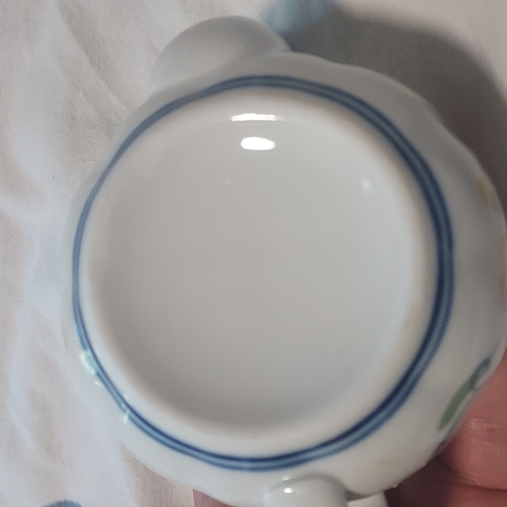 VINTAGE beautiful small  floral Teapot - Picture 12 of 14